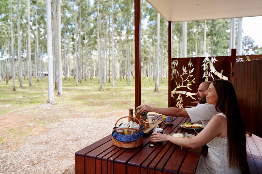 chalet-grandis-breakfast-deck-adults-only-stay-busselton