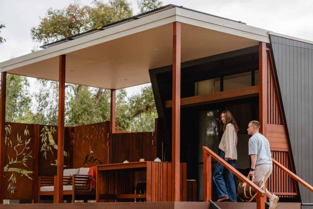 tree-chalets-chalet-grandis-premium-chalet-busselton-luxury-eco-accommodation