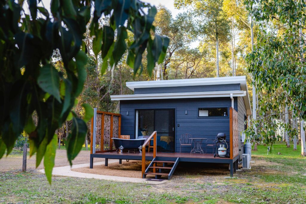 tree-chalets-chalet-rosegum-luxury-adult-only-accommodation-busselton